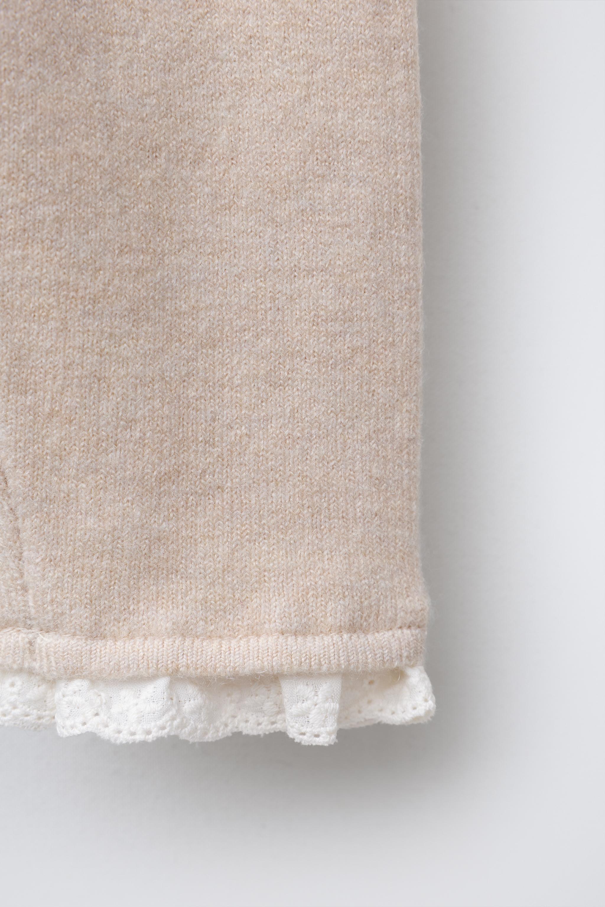 LACE TRIM KNIT LEGGINGS